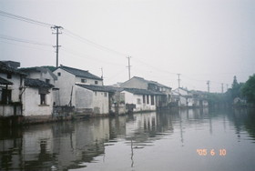 蘇州観光旅行編＠ふるい蘇州の町並みを見ながら観光船で運河を進む