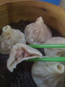 とまとじゅーす的中国北京観光旅行、翌朝、北京交通大学付近の大衆食堂で小龍包を食す