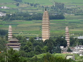 中国旅行記＠大理観光、崇聖寺の三塔