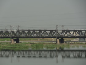 北京観光旅行記＠盧溝橋の傍に架かる鉄橋