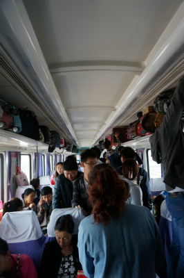 中国旅行記＠伊寧から蘭州へ、人生初の席無しでの1泊2日の列車の旅に挑戦