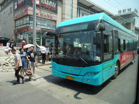 中国旅行記＠大連観光、大連西山水庫（ダム）まで705路の電動バスで移動